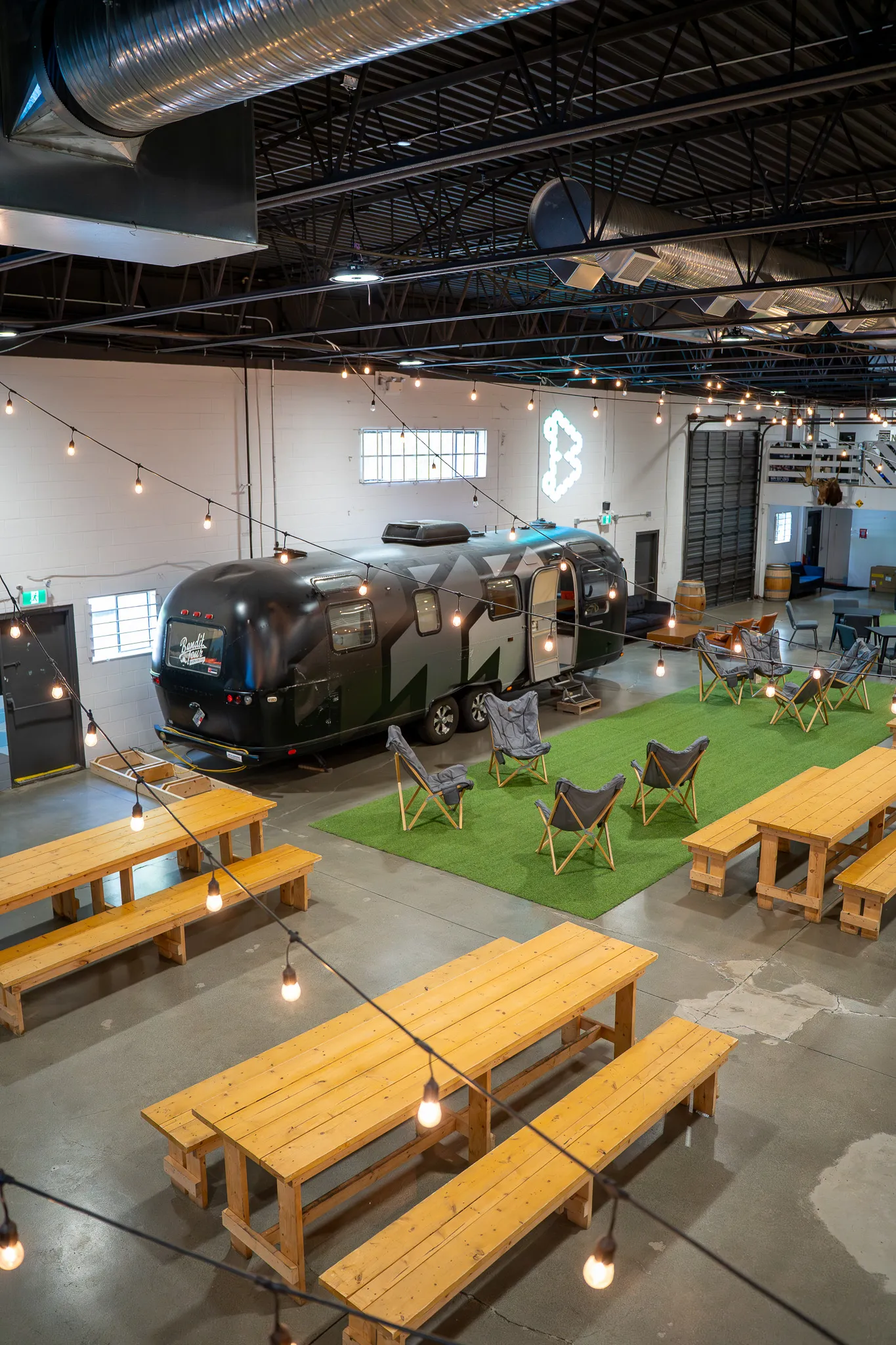 Room for your kind of gathering.